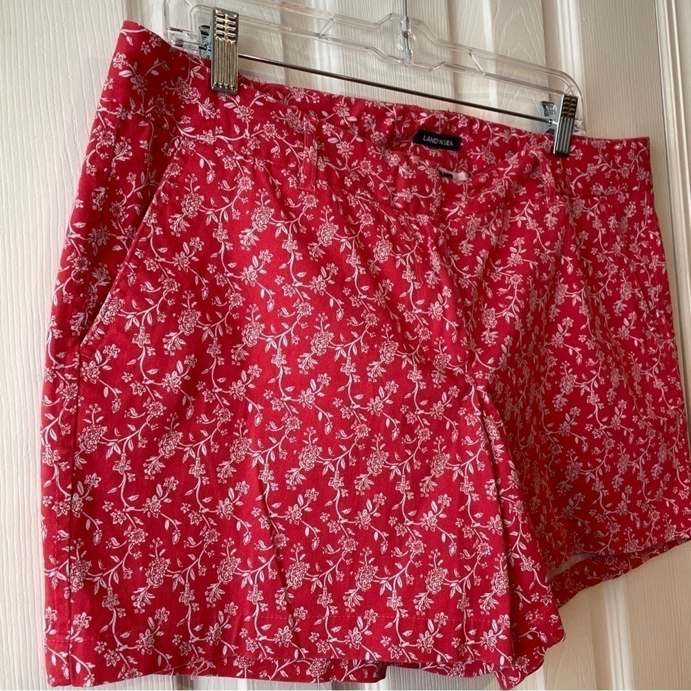Land N Sea Chino Shorts Salmon Coral Floral Size 14 - Picture 3 of 16